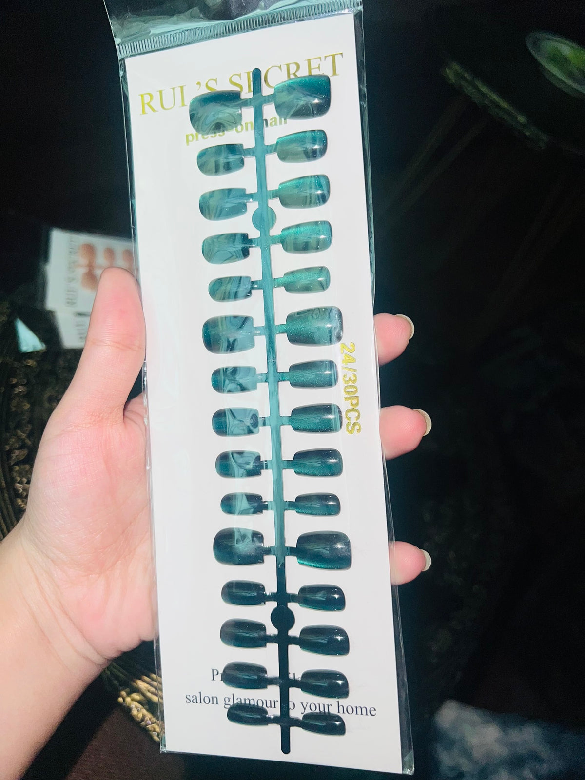 RUI'S SECRET Press On Nails - 24/30 PCS - Cat Eye Gunmetal Shimmer - Short Square Press On Nails - Fake Nails - Salon Glamour