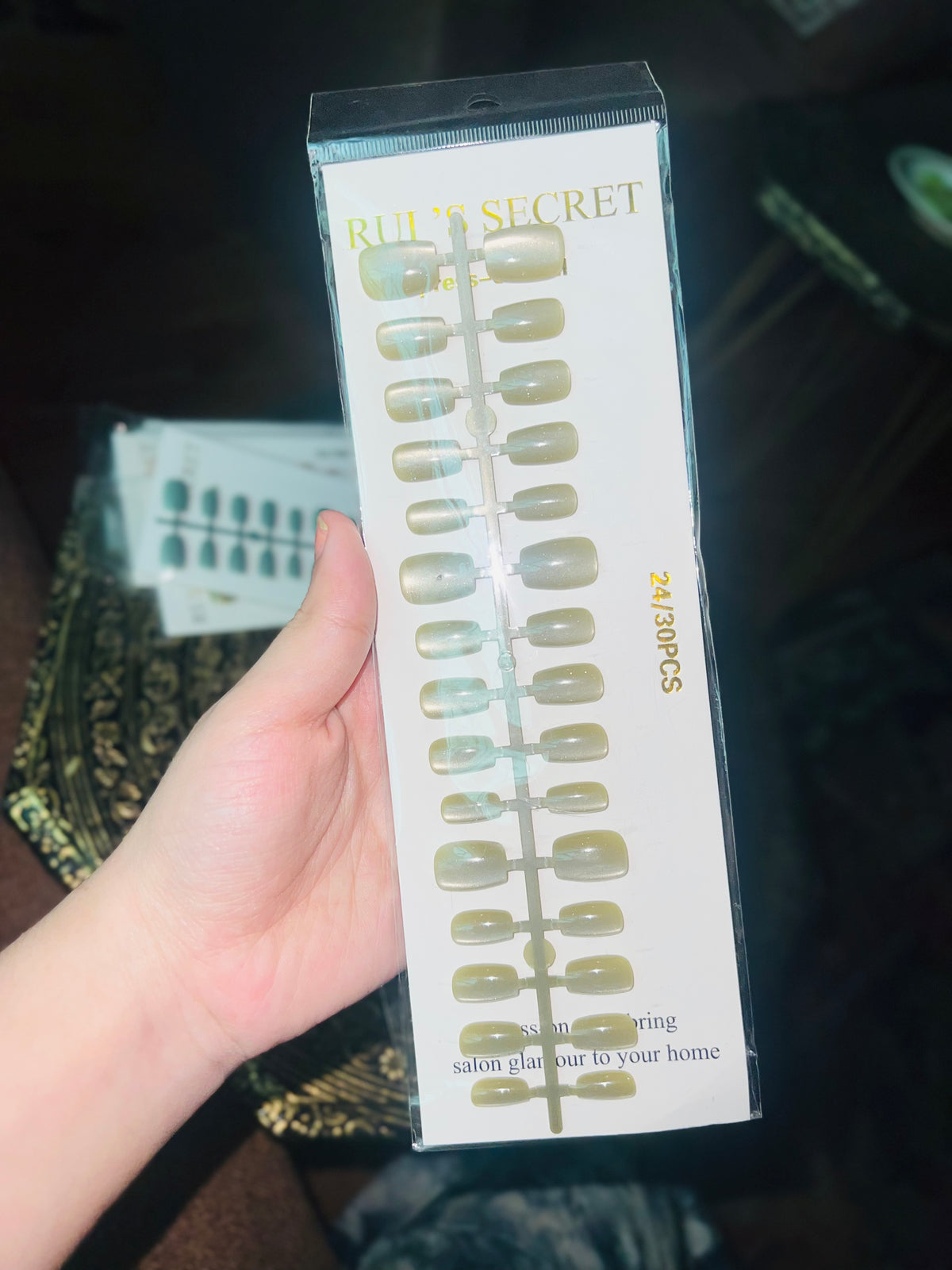 RUI'S SECRET Press On Nails - 24/30 PCS - Cat Eye Gunmetal Shimmer - Short Square Press On Nails - Fake Nails - Salon Glamour