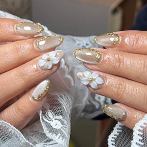 Chestnut Brown Ombre White Floral Press-On Nails