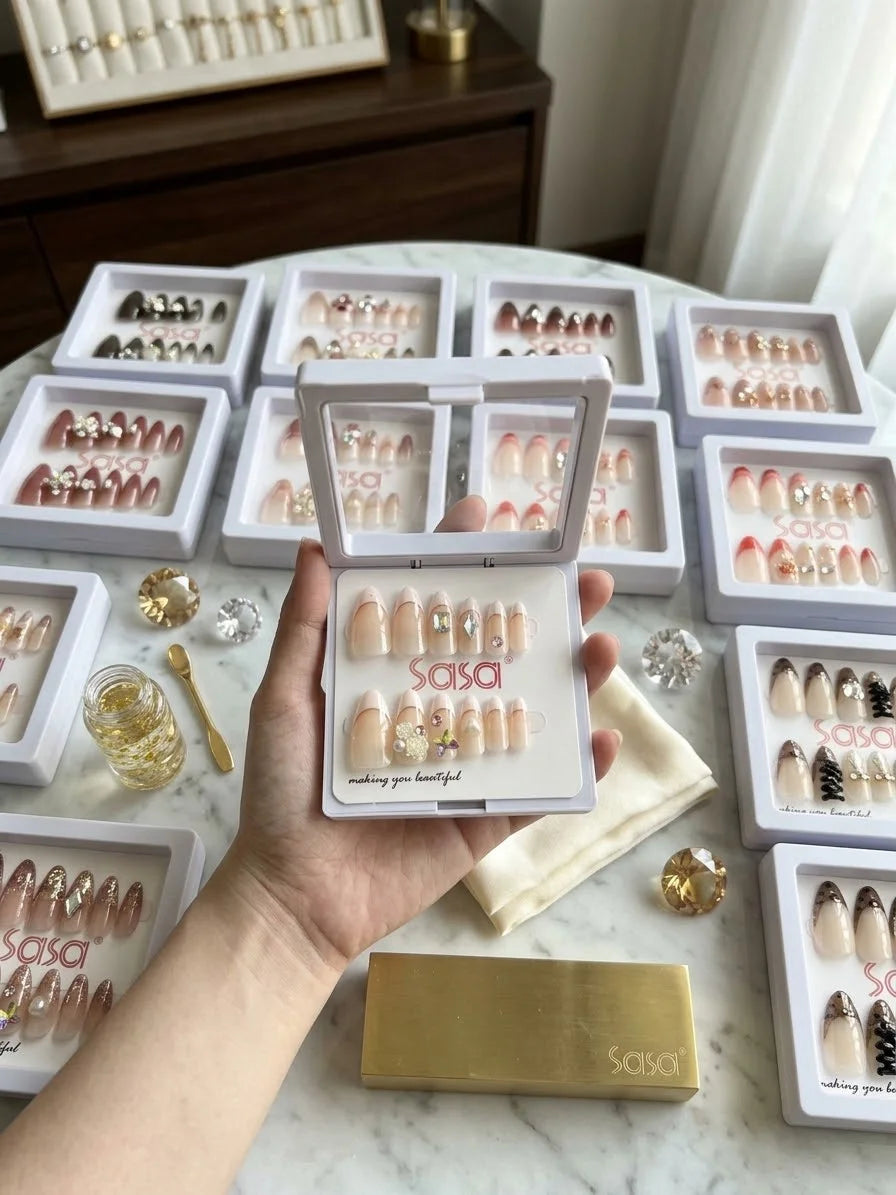 Elegant Nude Pink French Tip Pearl & Crystal Press-On Set